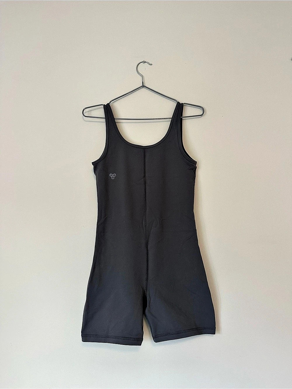 Aritzia TNA Charcoal Grey Romper Size Small